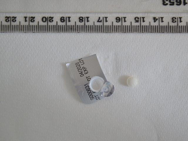 W075608