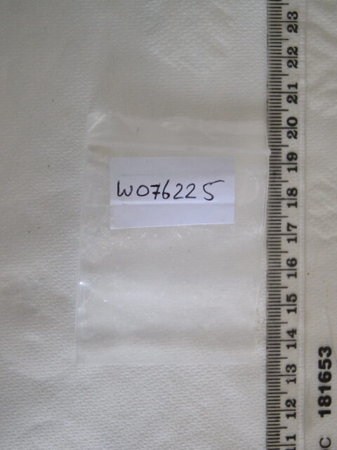 W076225