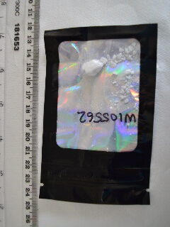 W105562