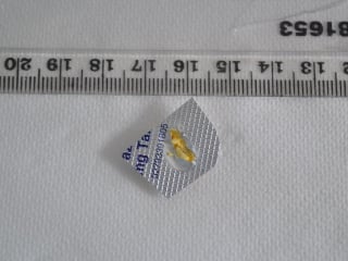 W105827